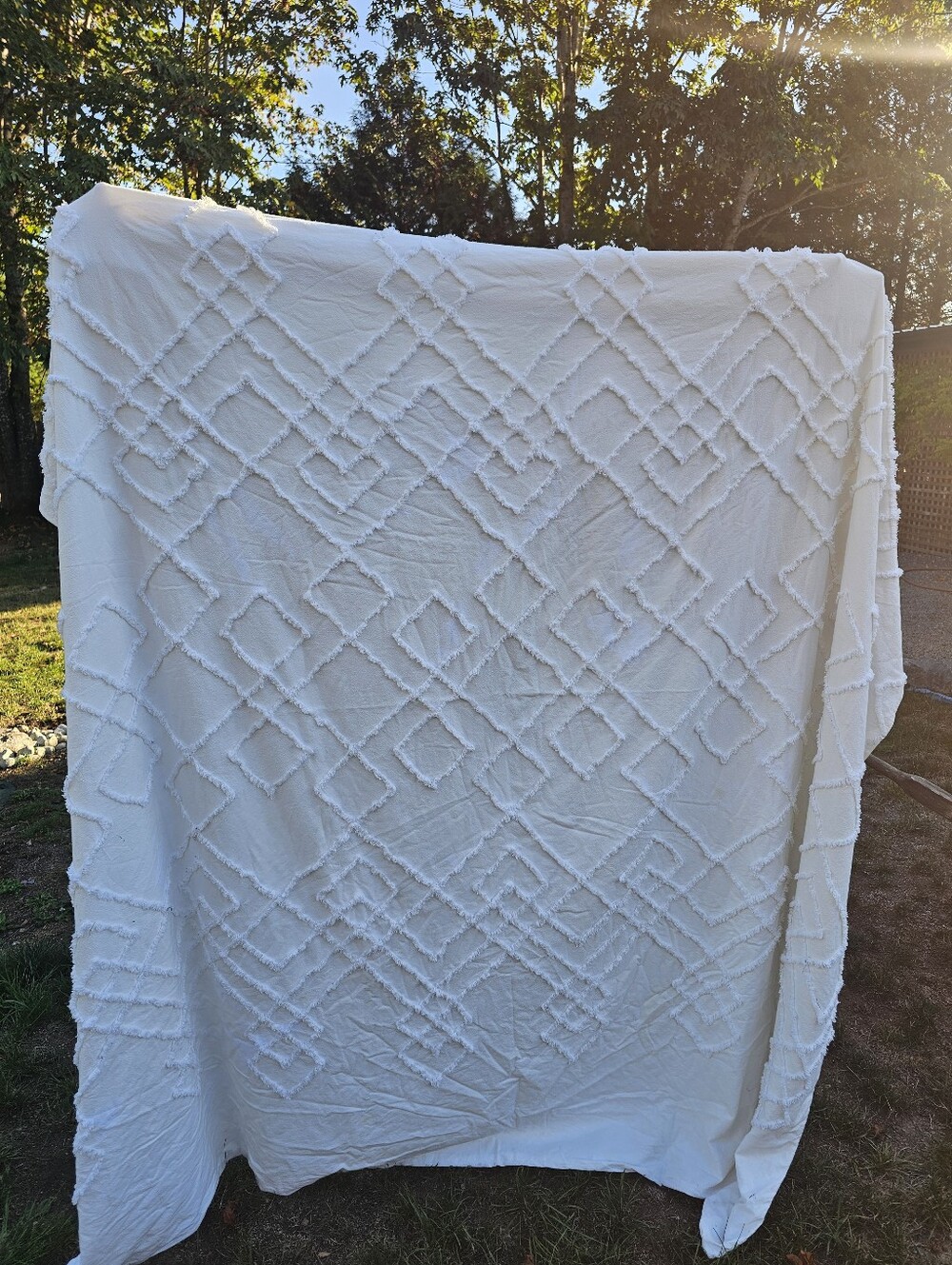 White Textured Diamond Chenille Duvet Cover - Queen